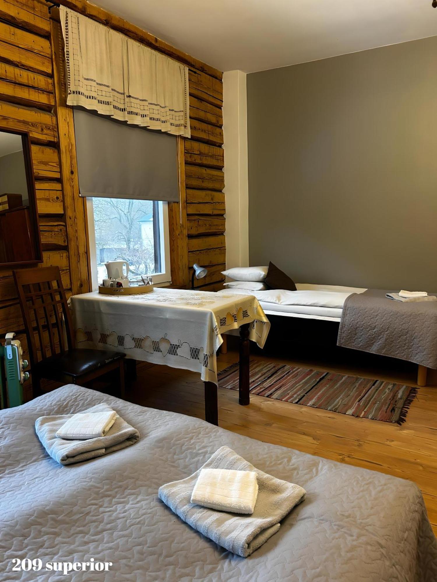 Carl Schmidt Guest house