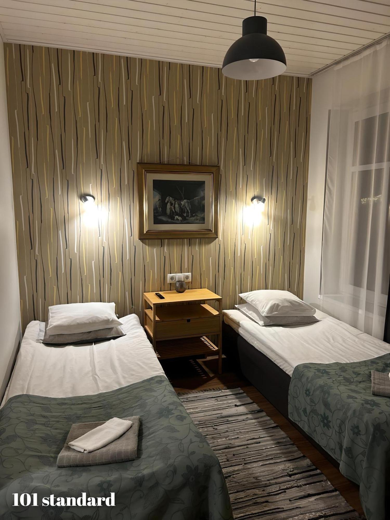 Carl Schmidt Guest house *